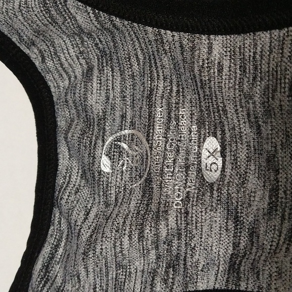 Gray Support Sports Bra Size 5X With Removable Pads - Picture 7 of 10